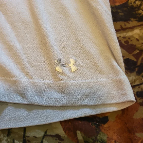 UA workout tanks - Picture 3 of 3